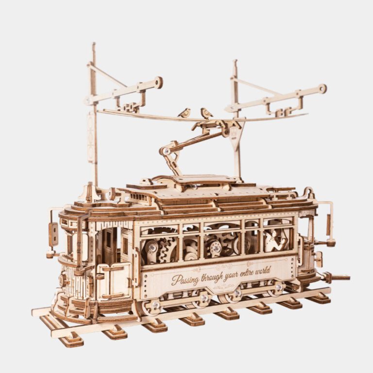 6946785119800 1 Tramcar.jpg